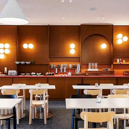 Ibis Budget Hotel 2*